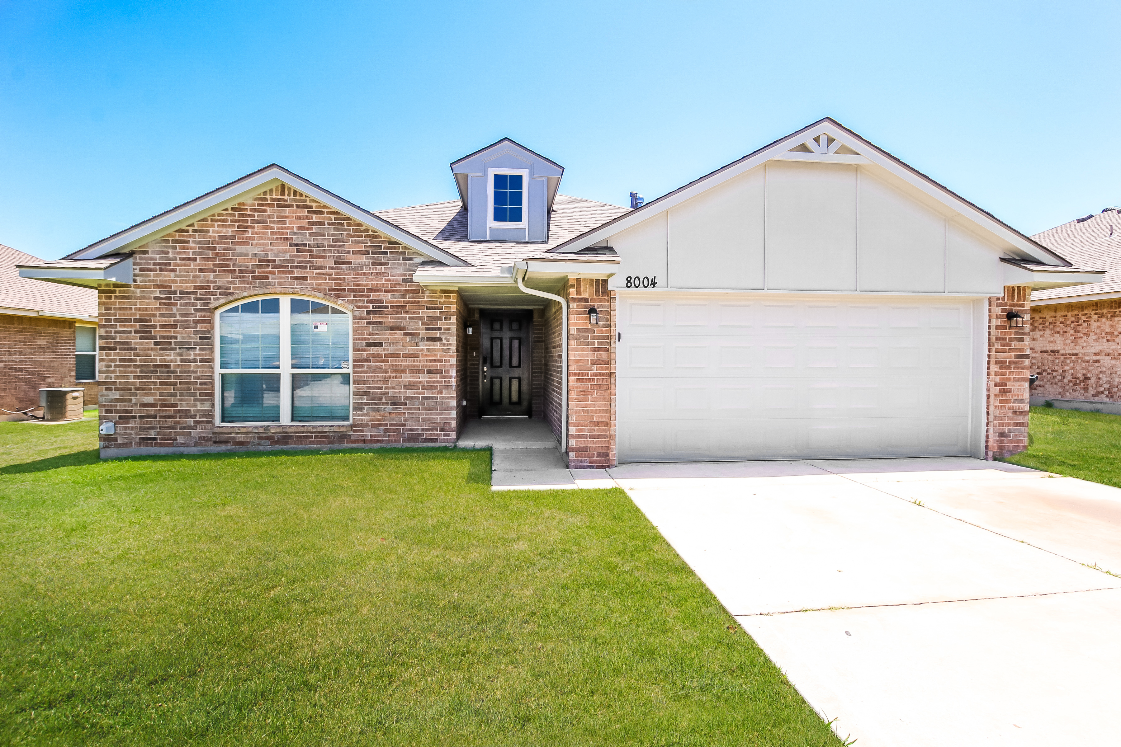 8004 EAGLE CIR OKLAHOMA CITY, OK 73135